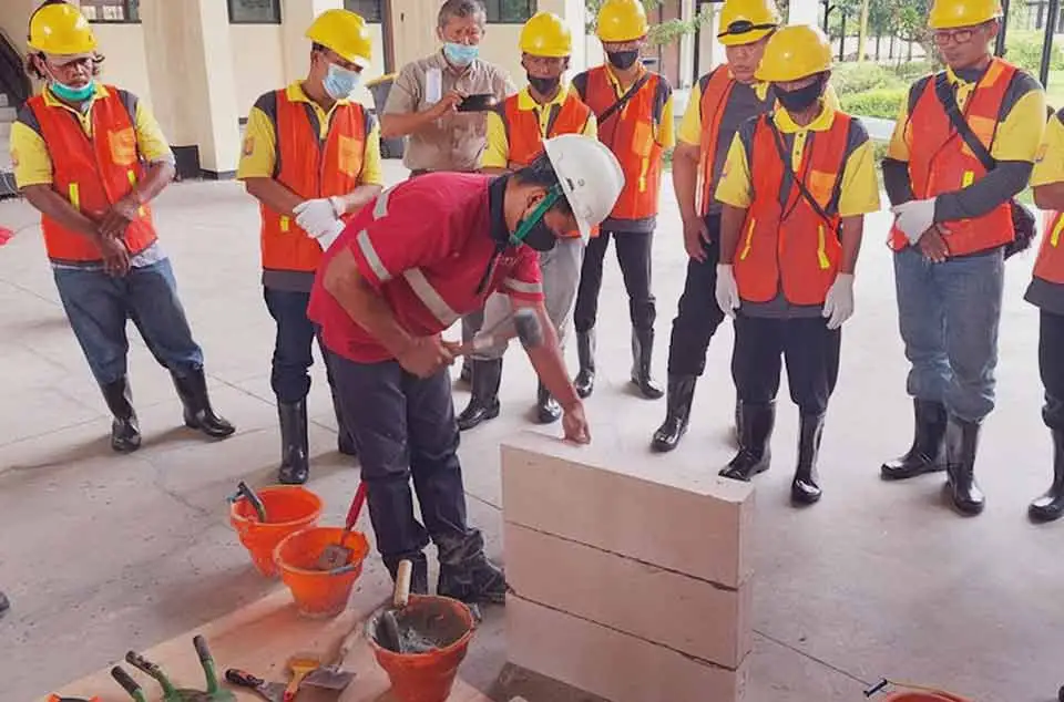 kontraktor renovasi rumah terpercaya