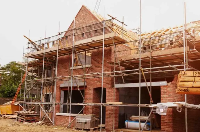 simulasi biaya renovasi rumah bertingkat di Cibubur