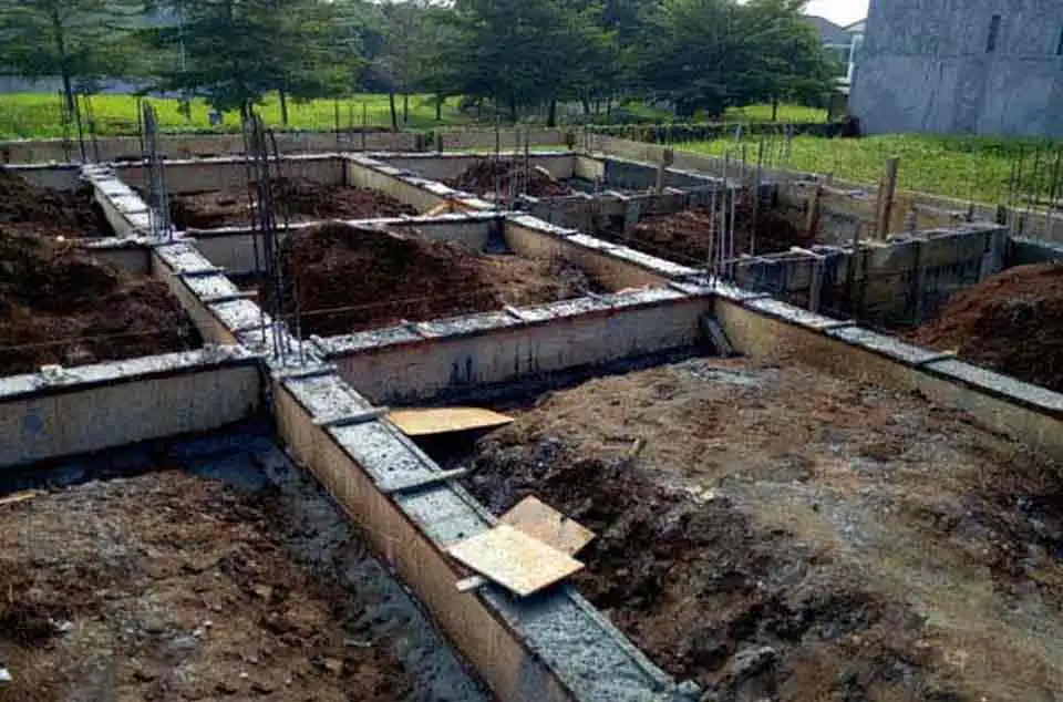 Pondasi rumah untuk 2 lantai
