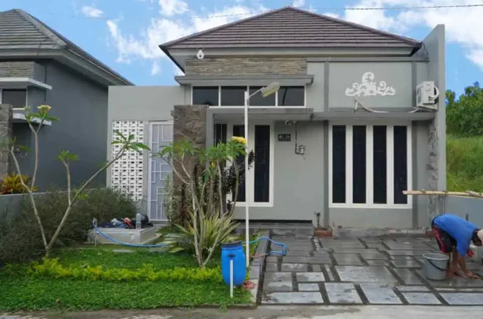 Desain rumah minimalis Depok renovasi Rumah untuk Lingkungan Perumahan di Depok