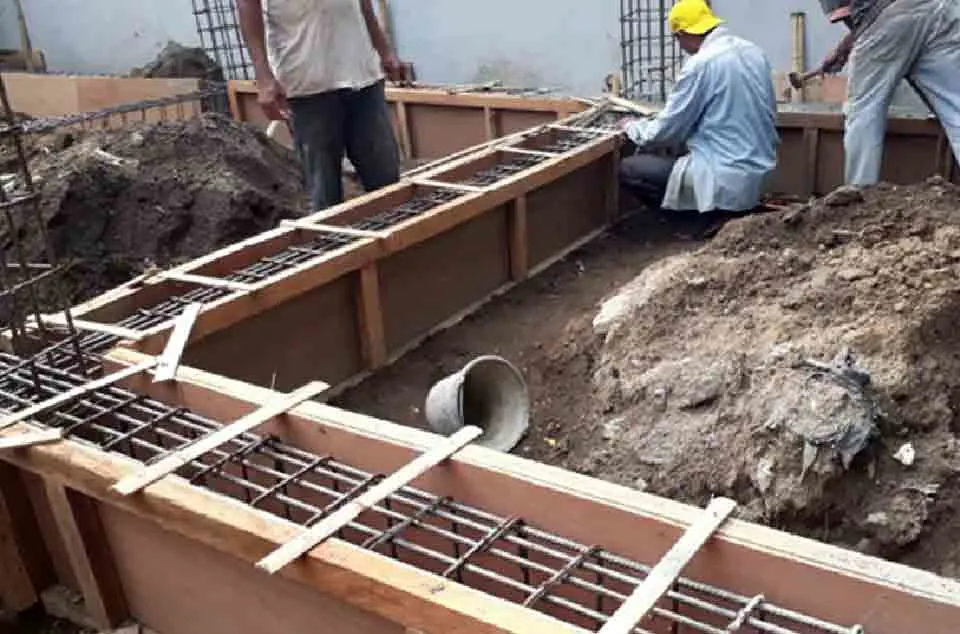 biaya renovasi rumah 2 lantai per meter persegi di Depok