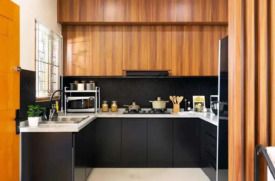 model kitchen set minimalis rumah kecil Cibubur