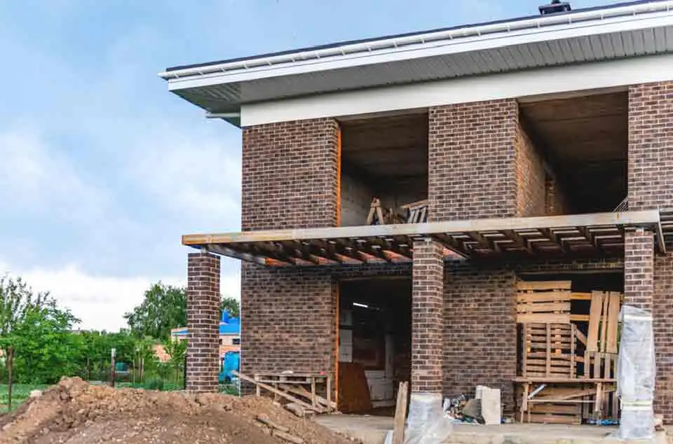 renovasi rumah lama paling menguntungkan